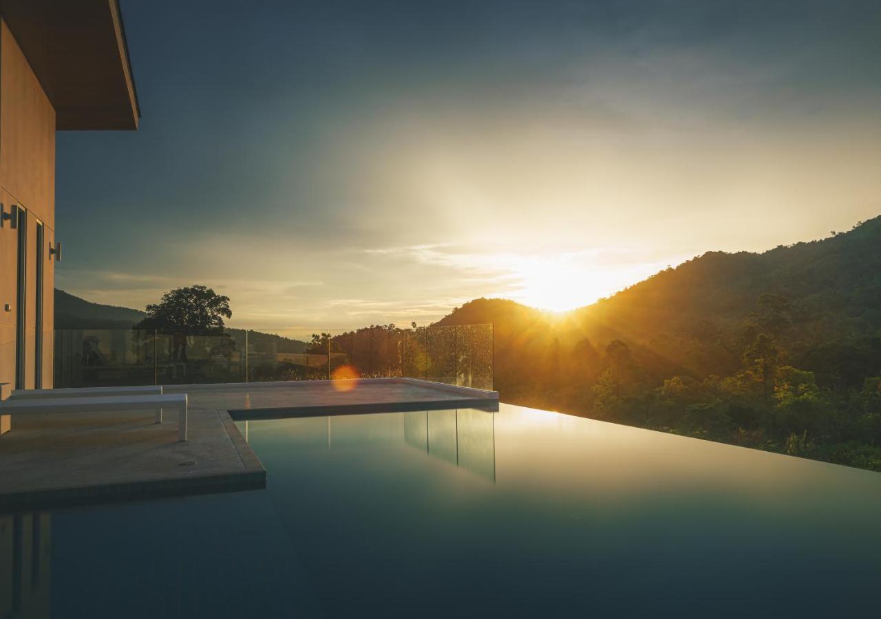 Vimaan Vilai - Secluded Pool Villa Amphoe Koksamui エクステリア 写真